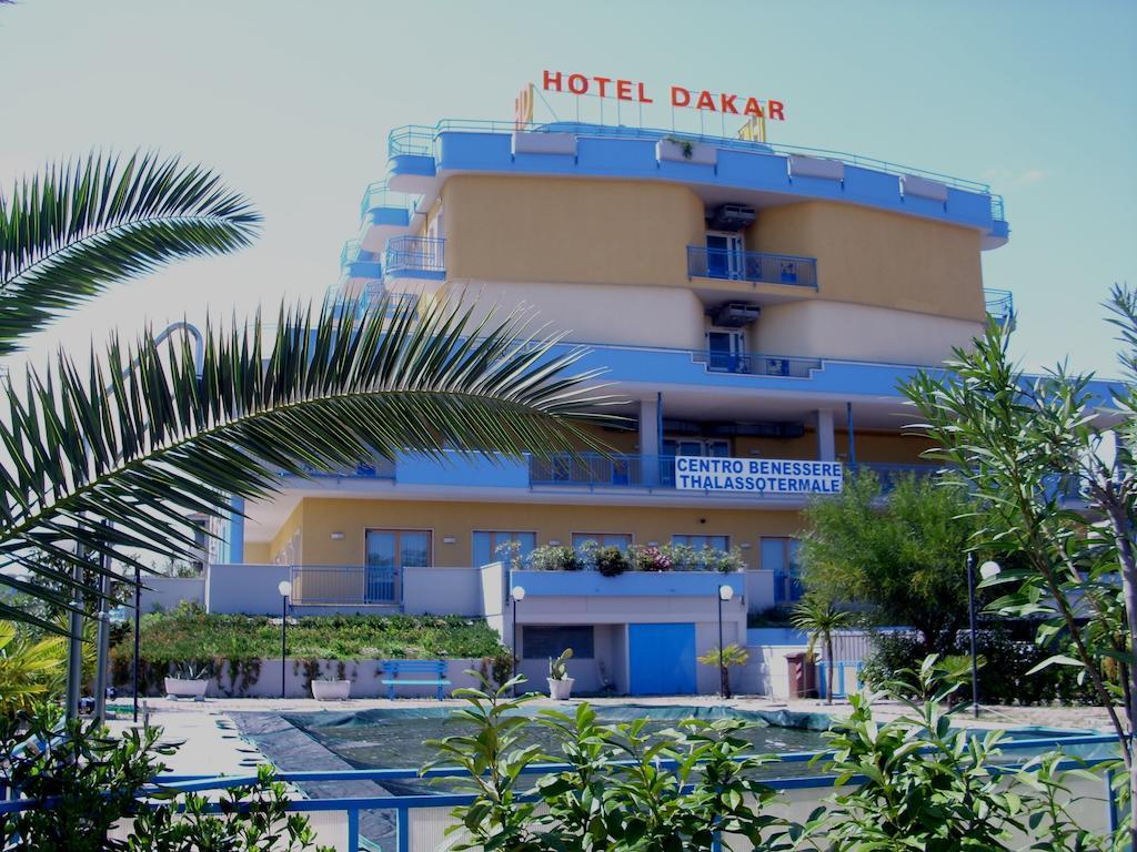 Dakar Hotel Vasto Exterior photo